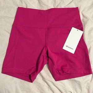 Wunder train shorts